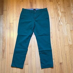 J.Crew Men’s Green Chino Pants | Size 32x30 | Classic Fit